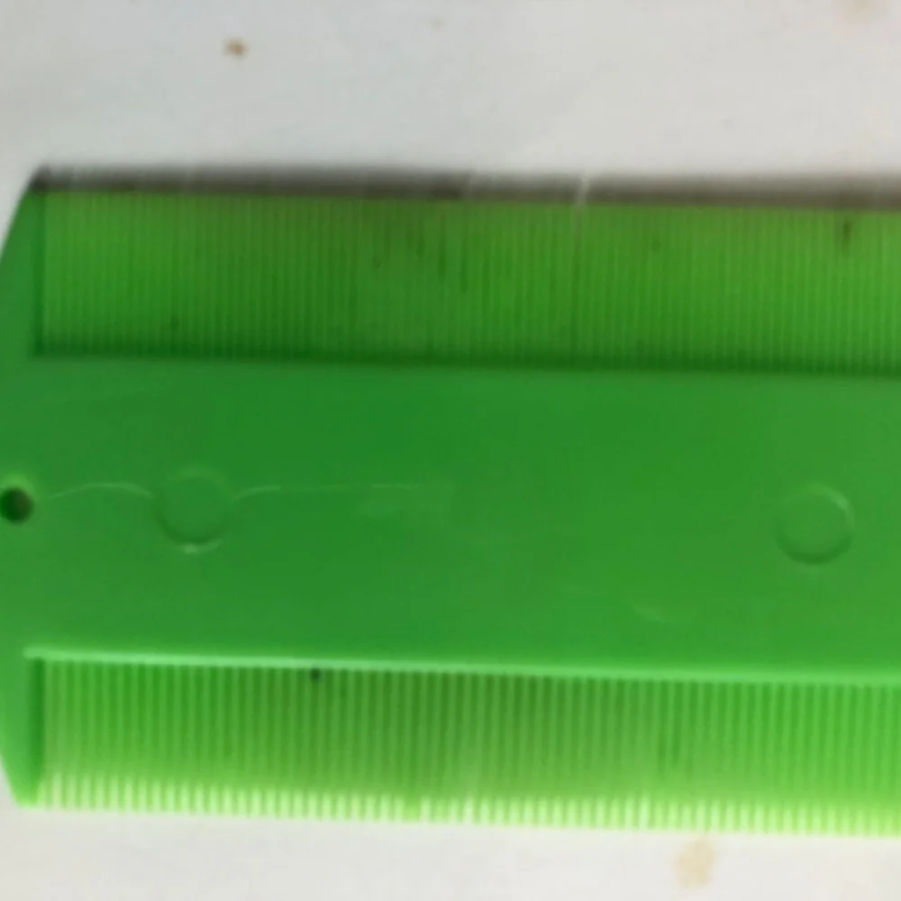 PET GROOMING TOOLS lot of 4 --Twinco, Hartz, Pet suppy+